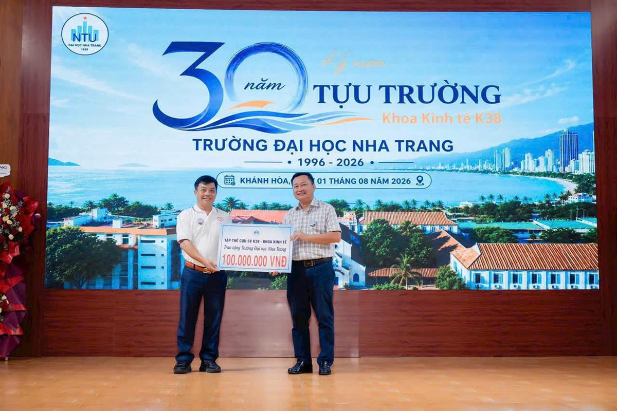 QU&Agrave; TẶNG